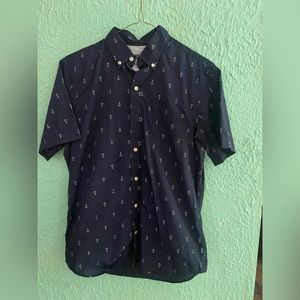 IZOD Men’s Button Down